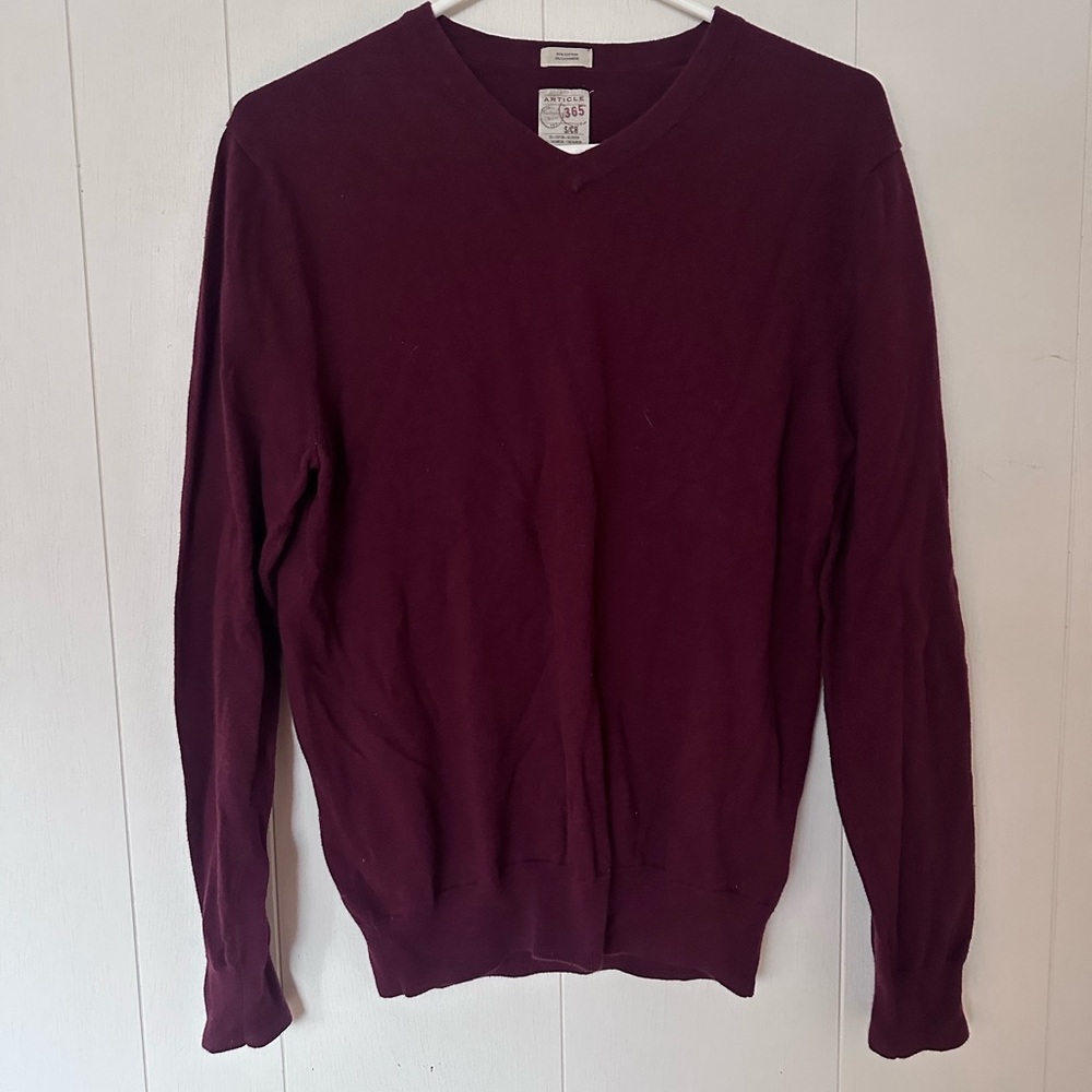Article 365 cotton and cashmere burgundy sweater v-neck